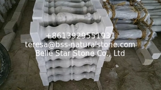 China Staircase Baluster Guangxi White Marble Balustrades China Carrara Marble Balcony Railings supplier